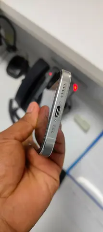 iPhone 16 pro 256 GB