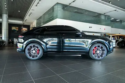 2024 Porsche CAYENNE — фото 3