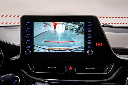 صورة 13 لـ 2023 Toyota C-HR