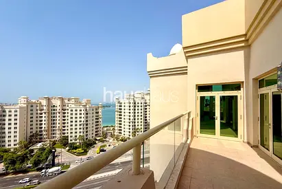 Penthouse Level | Upgrades | Partial Sea View