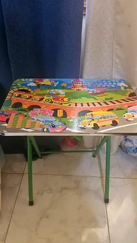 Kids Activity Table – Excellent Condition
