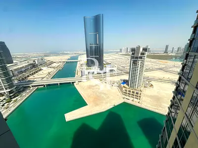 Balcony | Canal View | High Floor