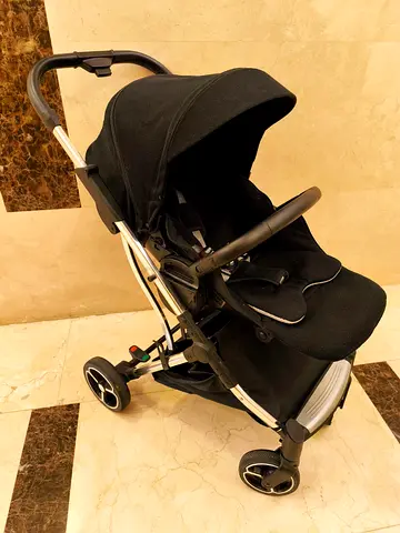 Lightweight black standard stroller  brand gokke in excellent condition
