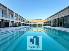 POOL-FACED | CONTEMPORARY STYLE | VACANT | HIGH END FINISHING
