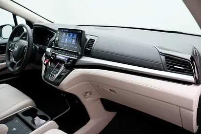 صورة 12 لـ 2025 Honda ODYSSEY