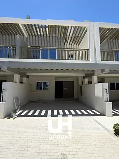 PRIME LOCATION | FOR RENT & SALE | 4 CHEQUES | NO AGENT