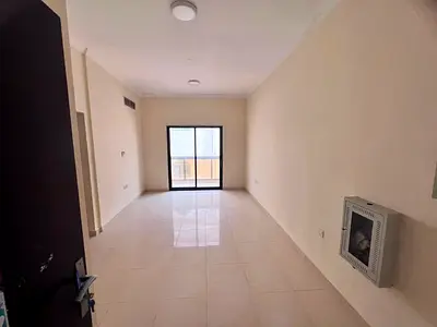 One bedroom, living room, bathroom with balcony, central air conditioning, second tenant, maintenance is the owner's responsibility, Al Rawda 3, Ajman