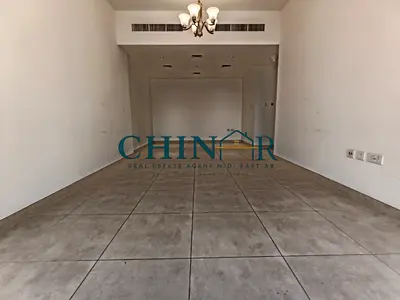 SPACIOUS 2 BHK with STORE-ROOM | 2 FULL WASHROOMS | 4 PAYMENTS | CALL US TODAY!