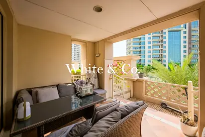 Exclusive | Large Terrace | Lake Views