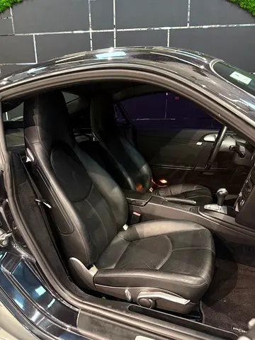 صورة 14 لـ 2007 Porsche 718
