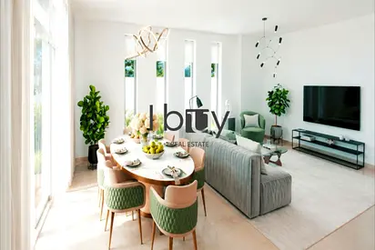 Mid Unit | Near Facilities | Maid & Study Room