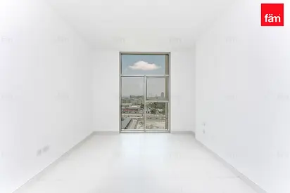 Modern Finishes | Family Friendly | Wide Layout