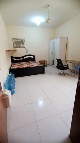 Private Room available for Couple / Working Ladies