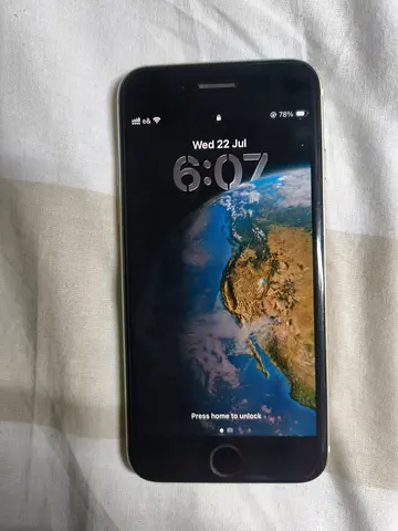 iPhone se 2022(Silver) - Good Working Condition