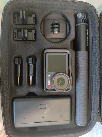 Osmo Action 5 Pro Adventure Combo