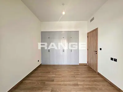 Ready to Move In | Single Row | First Tenant