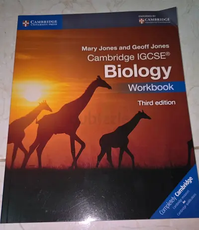 Cambridge IGCSE Biology Workbook (Third edition) by Mary Jones  Geoff Jones