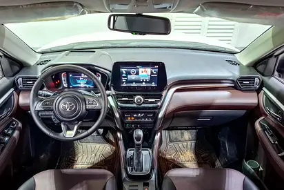 2026 Toyota URBAN CRUISER 照片 9