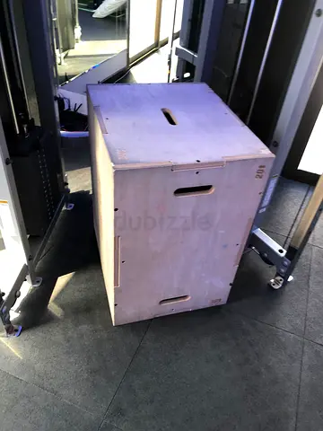 Wooden Plyo Box / Jump Box - Stable Plyometric Box for Gym Use