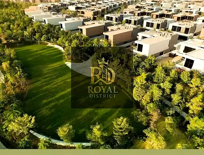 امتلك منزل "تاون هاوس" بدفعة أولى 30% فقط، في موقع متميز ومباشر على الطريق، مع موعد تسليم خلال 6 أشهر فقط.