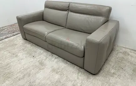 Excellent perfect condition Natuzzi sofa bed