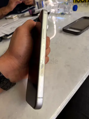 I phone 17 pro max international version 256 GB