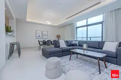 2 Beds, Maid |Few Steps To DXB Mall/Open View