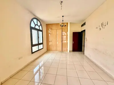 Huge 1bhk apartment only 34k near to school zone on muwalia sharjah