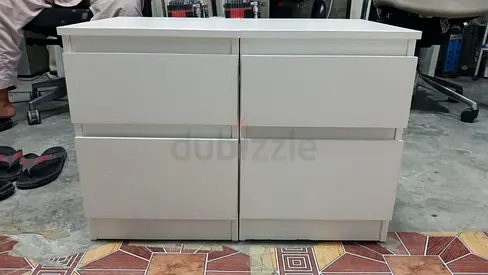 White 2-Drawer Bedside Chest / Nightstand - Good Condition