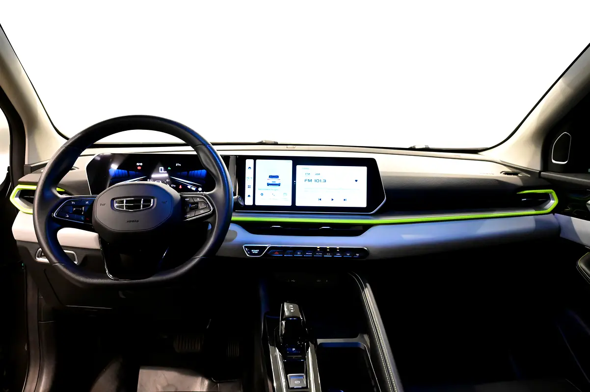 Geely Coolray 2026