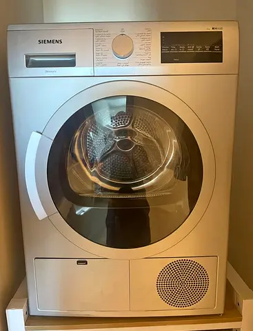 Siemens iQ500 Dryer 9 kg Silver Color