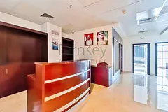 LESS TRAFFIC | PREMIUM UNIT | NICE LAYOUT