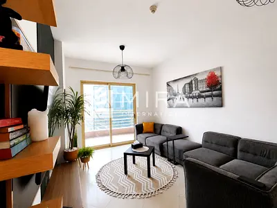 Lake View | Vacant | Multiple Cheques