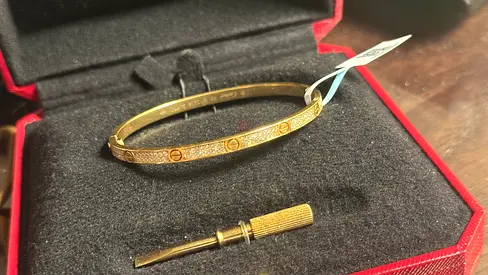 18k Gold  with Natural Diamonds, IDL certified Cartier-style Screw Bangle with Mini Screwdriver