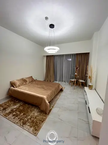 Bright Furnished Studio | Excellent Location | Vacant
