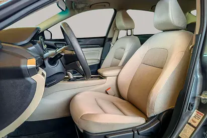 صورة 11 لـ 2020 Nissan ALTIMA