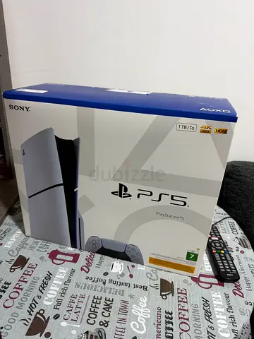 PS5 + FC26 بلي ستيشن بحالة وكالة