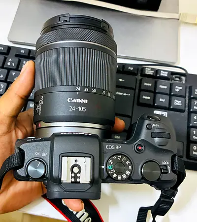 Canon EOS RP + RF 24-105mm + RF 50mm f/1.8 + Canon 430EX III-RT Flash