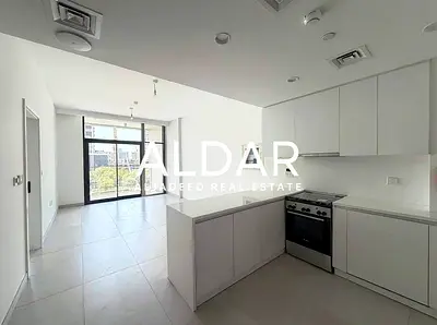 Well Maintained | Open Kitchen | Vacant | Spacious