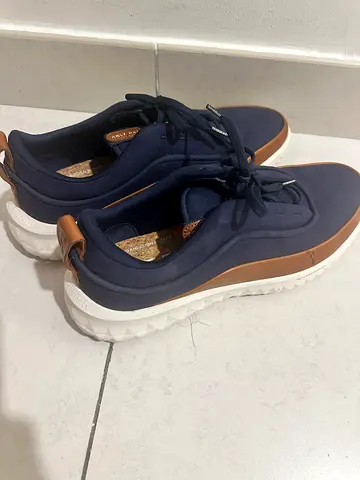 Men’s sneakers