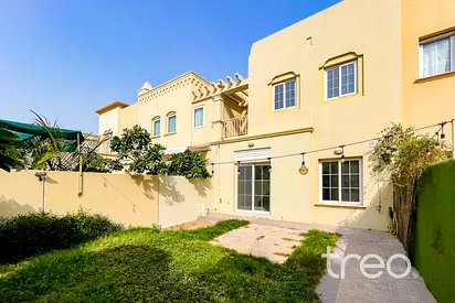 Vacant Now | Near Park and Pool | Type 4M
