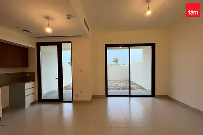 Single Row | Excellent Location | Vacant