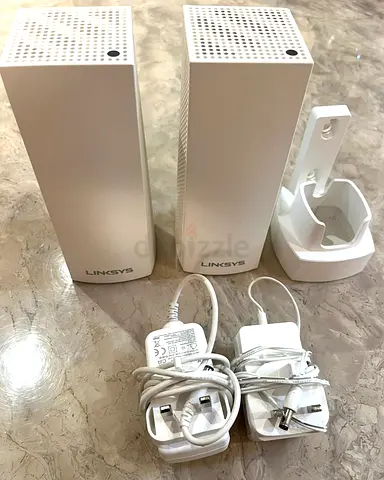 2X Linksys WHW03V2 Tri-Band Routers ++