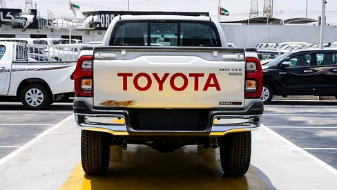 2026 Toyota HILUX — миниатюра 6