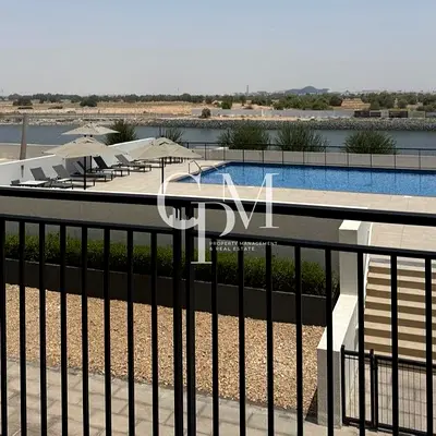 Modern 2BR Apartment | Low Floor | Beautiful Canal View