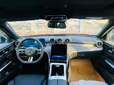 2025 Mercedes-BENZ C-CLASS — миниатюра 12