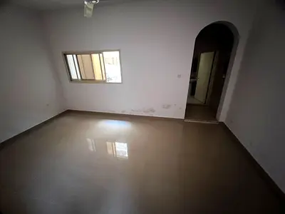 أجمل وأقل الأسعار | استديو | الروضة 2 | قريب شارع الشيخ عمار | 19 ألف | 4 دفعات