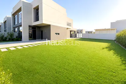 Largest PLOT| Corner Unit | Semi Detached 3BR
