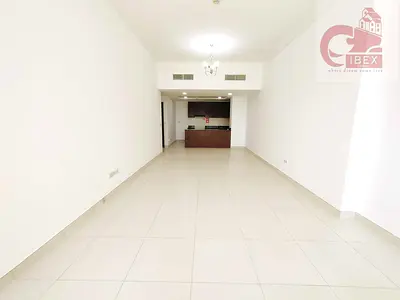 Super Spacious / I Bed Room Hall / Big Area