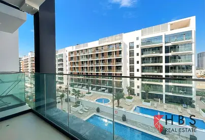 FURNISHED CORNER UNIT | POOL VIEW | CHILLER FREE